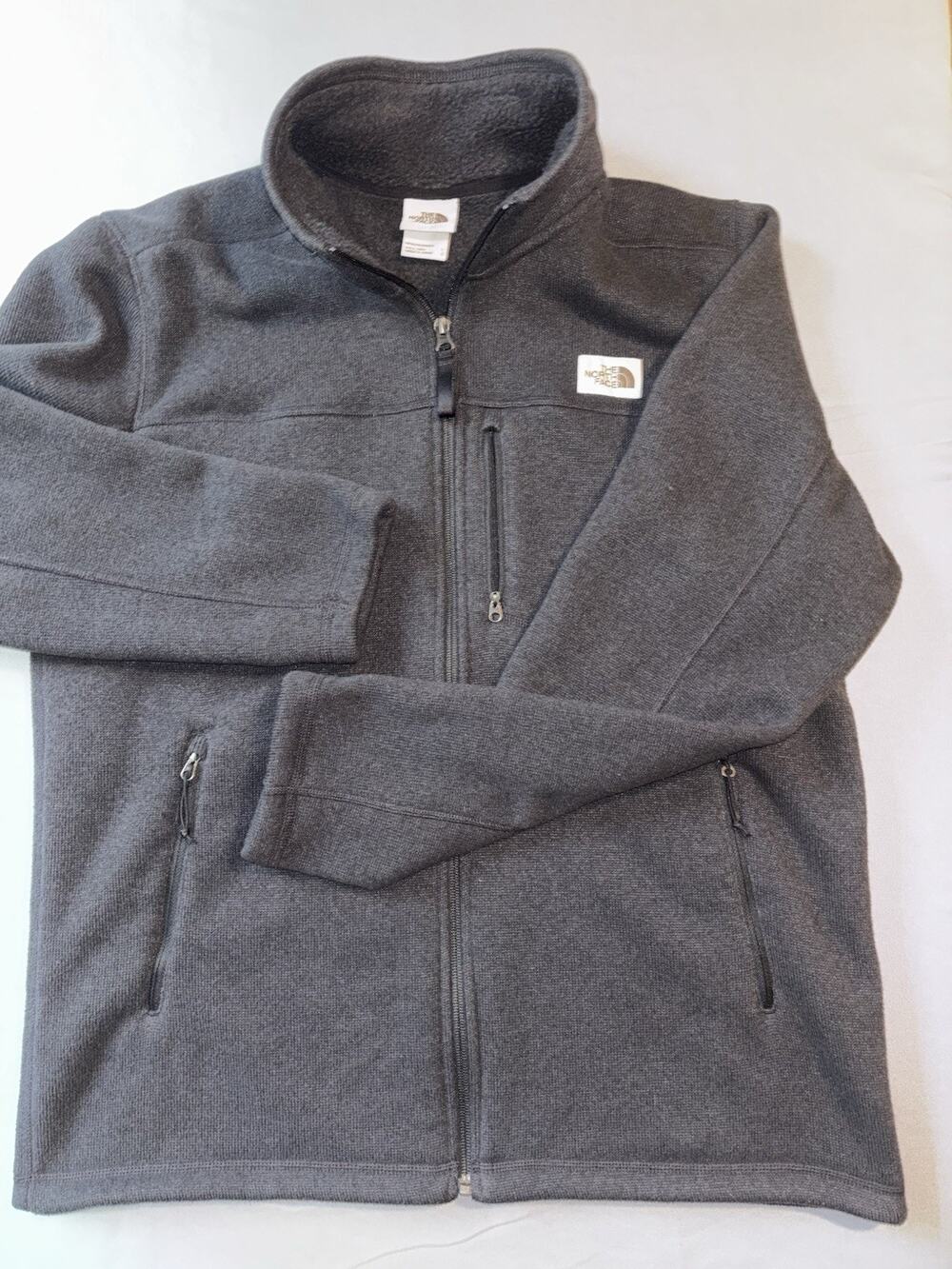 The North Face Men’s
Dark Gray Zip Up Jacket w/ 3 Zipper Pockets Fleece Lined